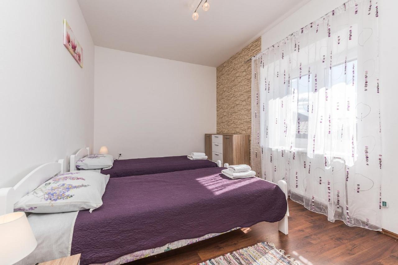 Holiday Home Tower With Private Pool, Sauna And Quads Smilcic Eksteriør bilde