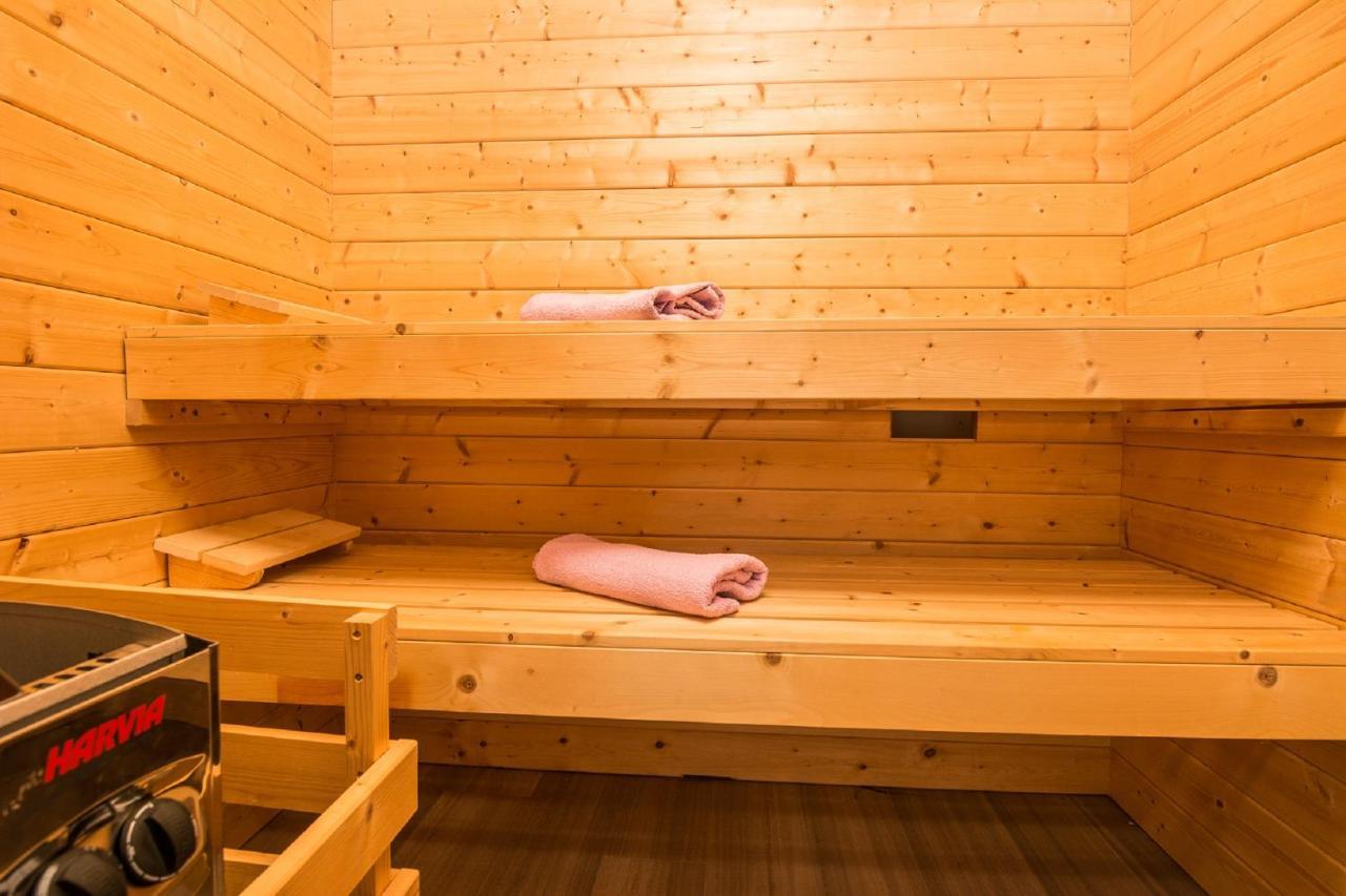 Holiday Home Tower With Private Pool, Sauna And Quads Smilcic Eksteriør bilde